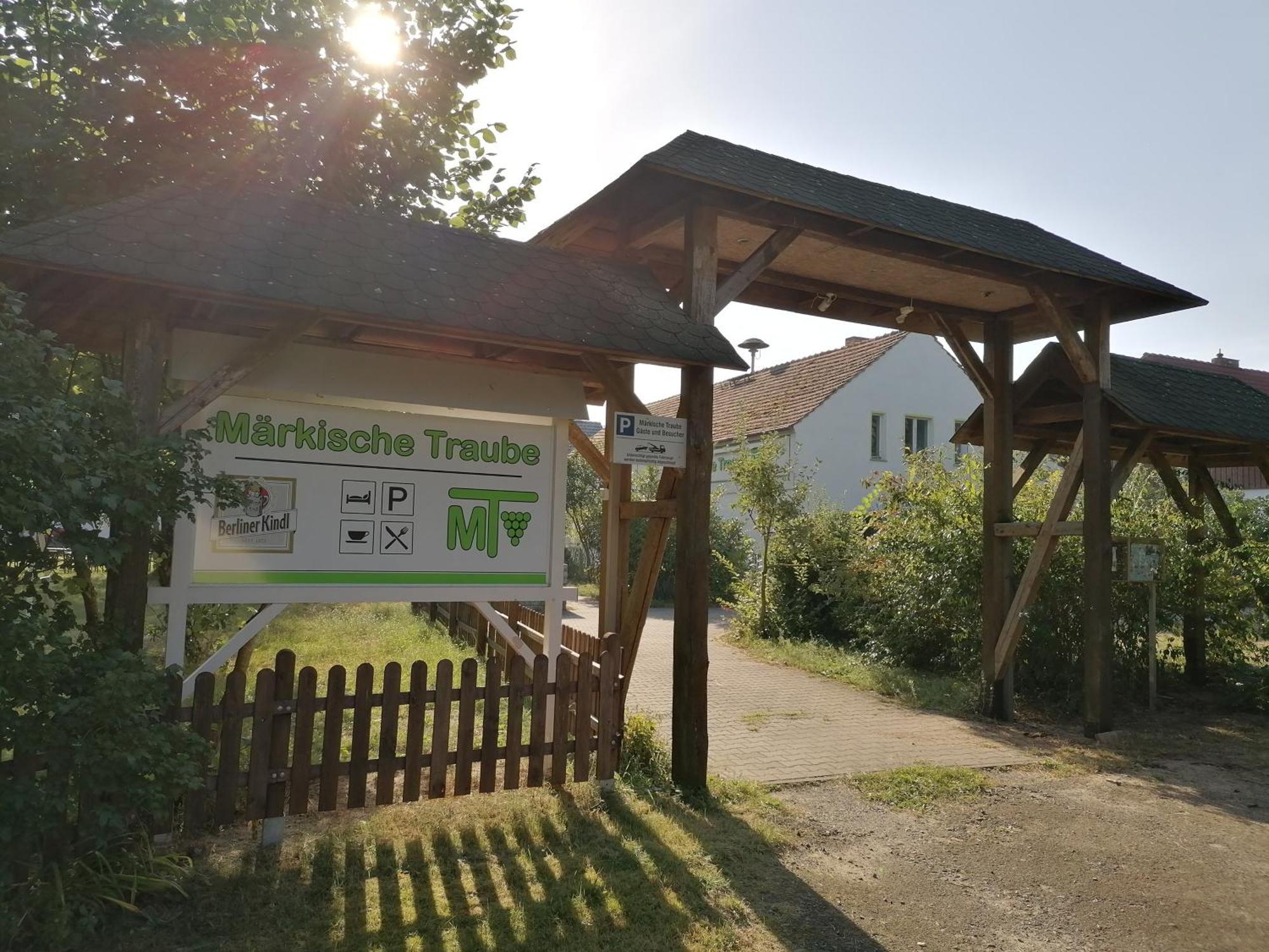 "Maerkische Traube" Idyllisches Gaestehaus Fuer Selbsversorger Zesch Zewnętrze zdjęcie