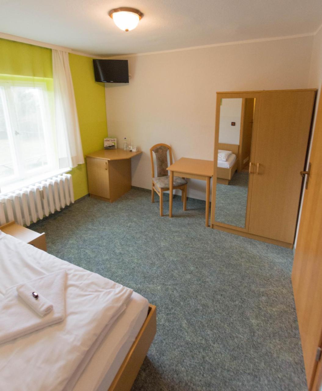 "Maerkische Traube" Idyllisches Gaestehaus Fuer Selbsversorger Zesch Zewnętrze zdjęcie